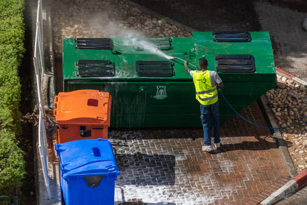 Best Roof Power Washing Services  in Essexville, MI
